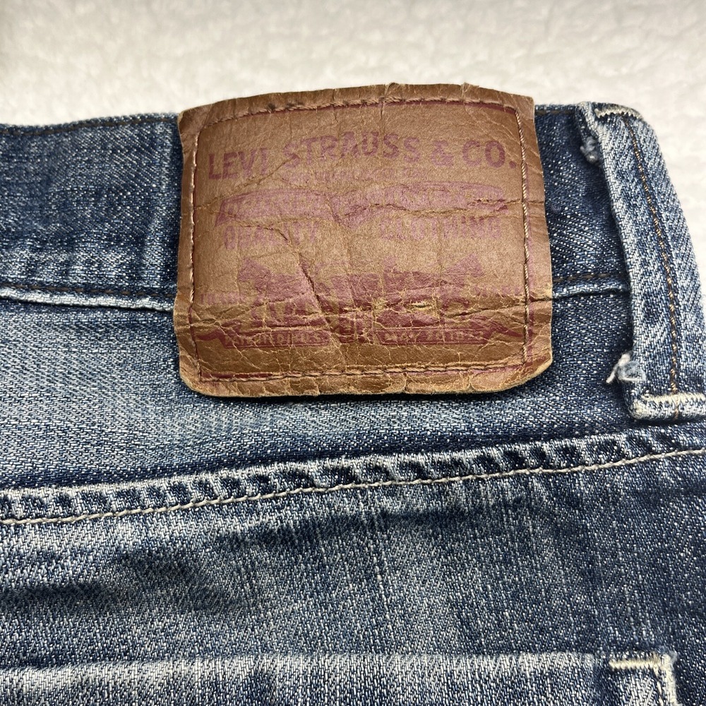 Levis Jeans Mens 33x32 Blue 514 Slim Straight Original Chore Grunge Thrashed Fit - Picture 15 of 16